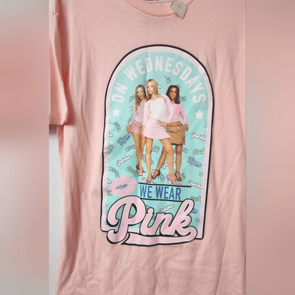 Mean Girls"On‎ Wednesday We Wear Pink T-shirt - Size L - Picture 2 of 6